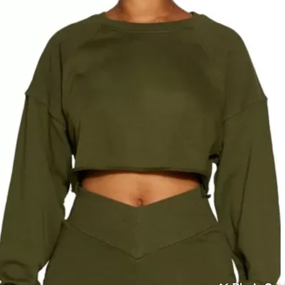 naked wardrobe Sweaters - New Naked Wardrobe Army Green cropped ribbed long sleeve sweatshirt size XL
